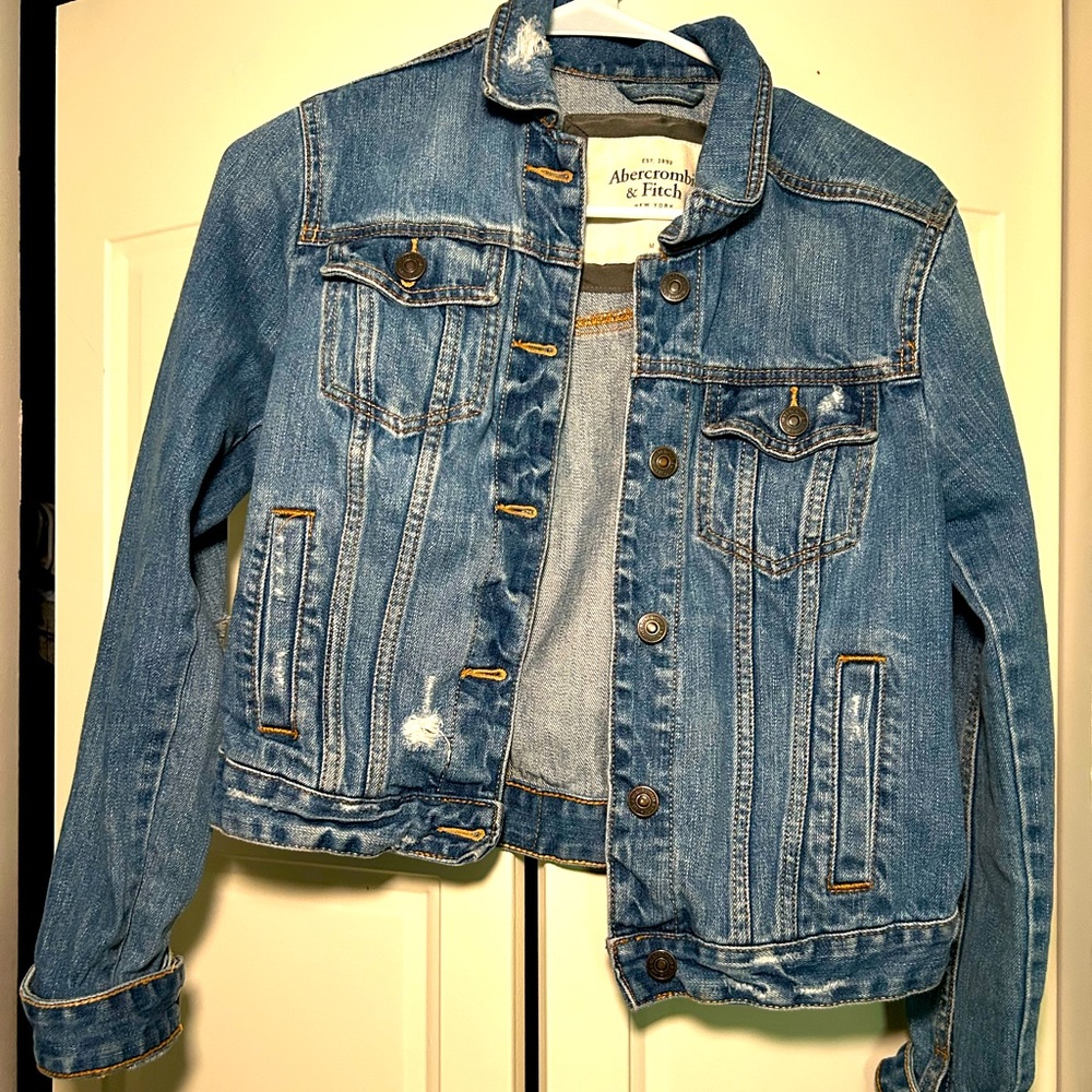 Abercrombie & Fitch Denim Jacket Size M